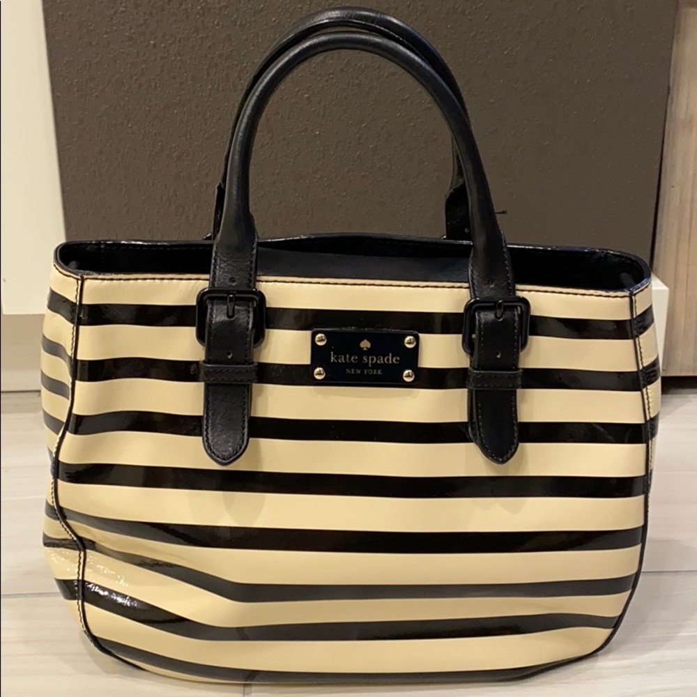 KATE SPADE SATCHEL - Picture 1 of 8